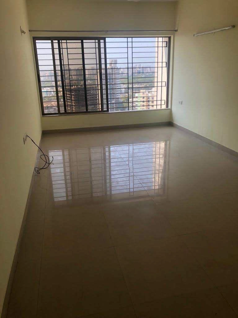 2 BHK Flat for Rent in Raheja Tipco Heights, Malad East